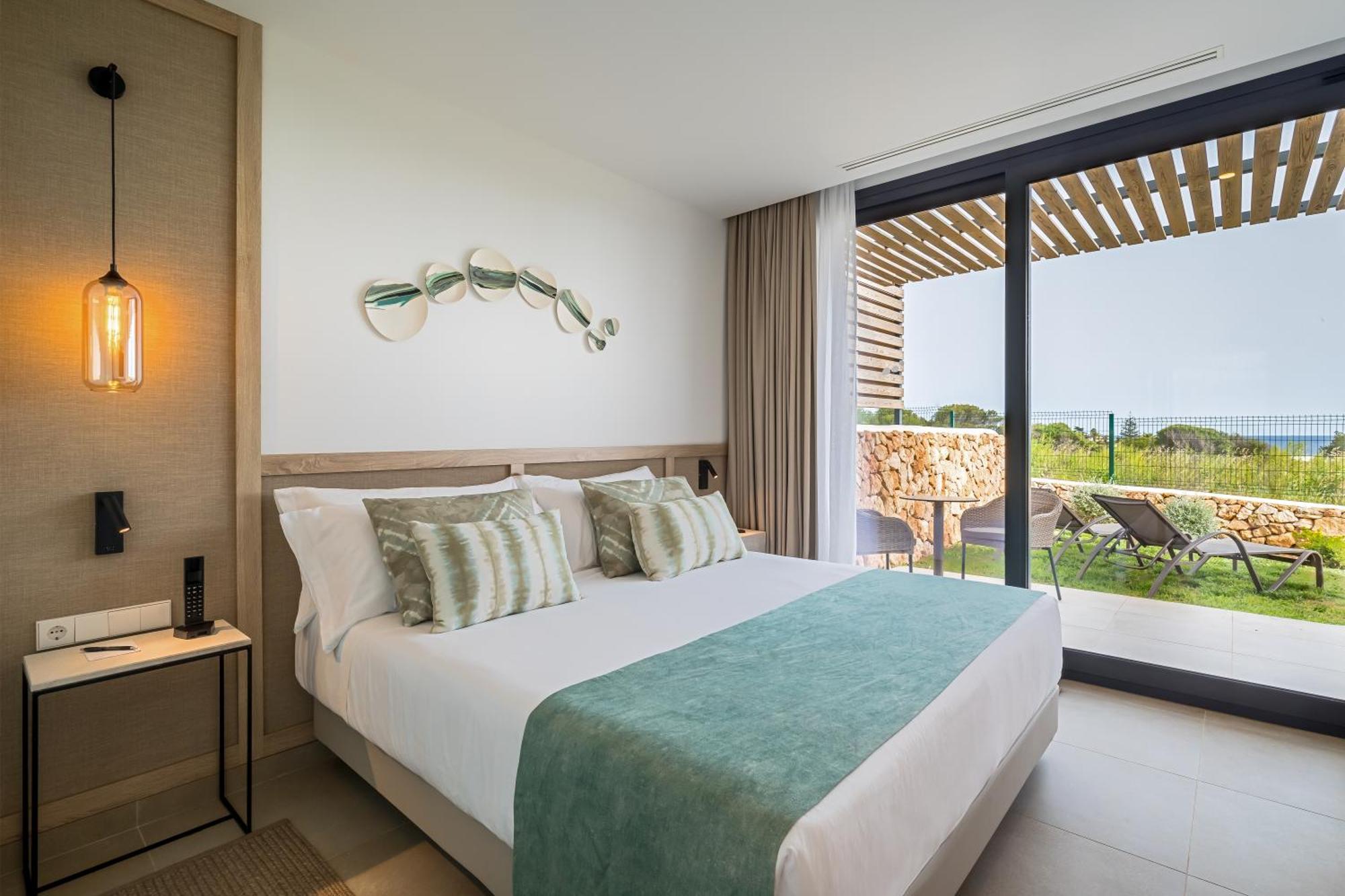 Отель Barcelo Nura Сант-Луис Экстерьер фото