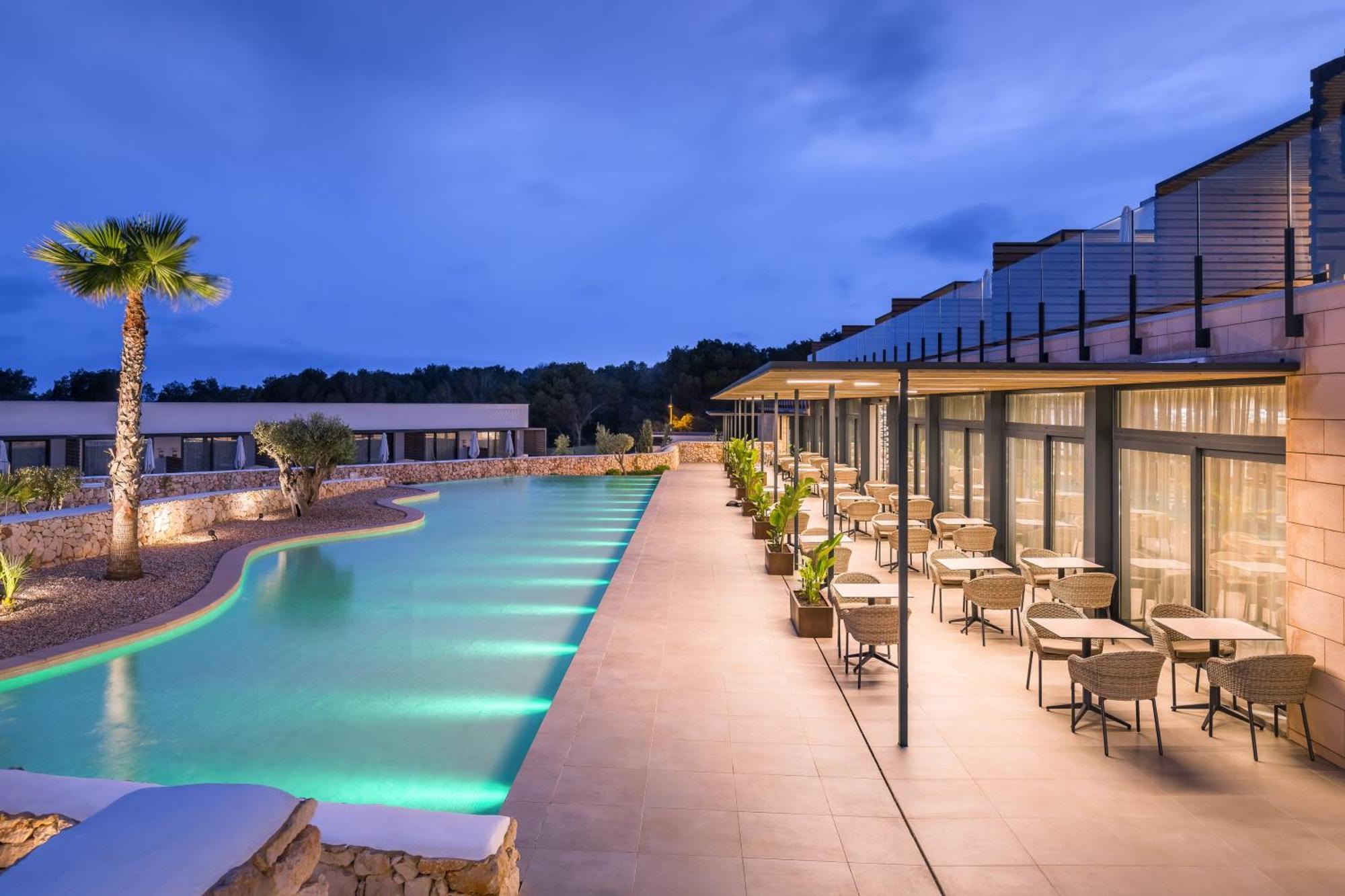Отель Barcelo Nura Сант-Луис Экстерьер фото